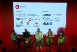 5G Motion Capture for Live Performance and 3D Animation